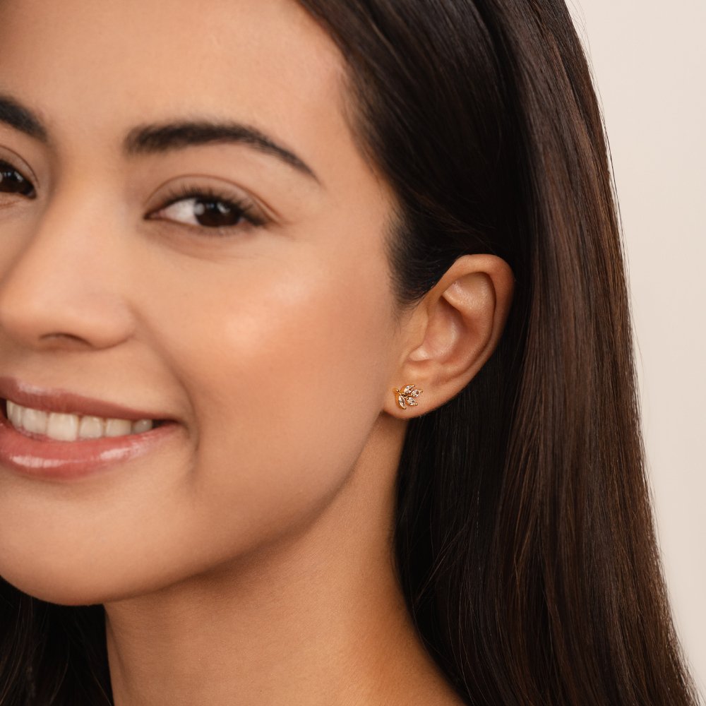 Orecchini a bottone con foglia di cristallo