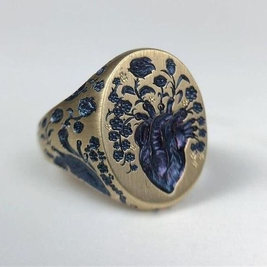 Anello vintage in oro con fiore blu