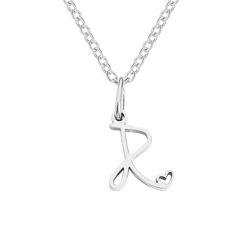Collana con cuore e lettera in argento
