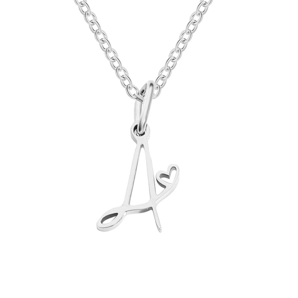 Collana con cuore e lettera in argento