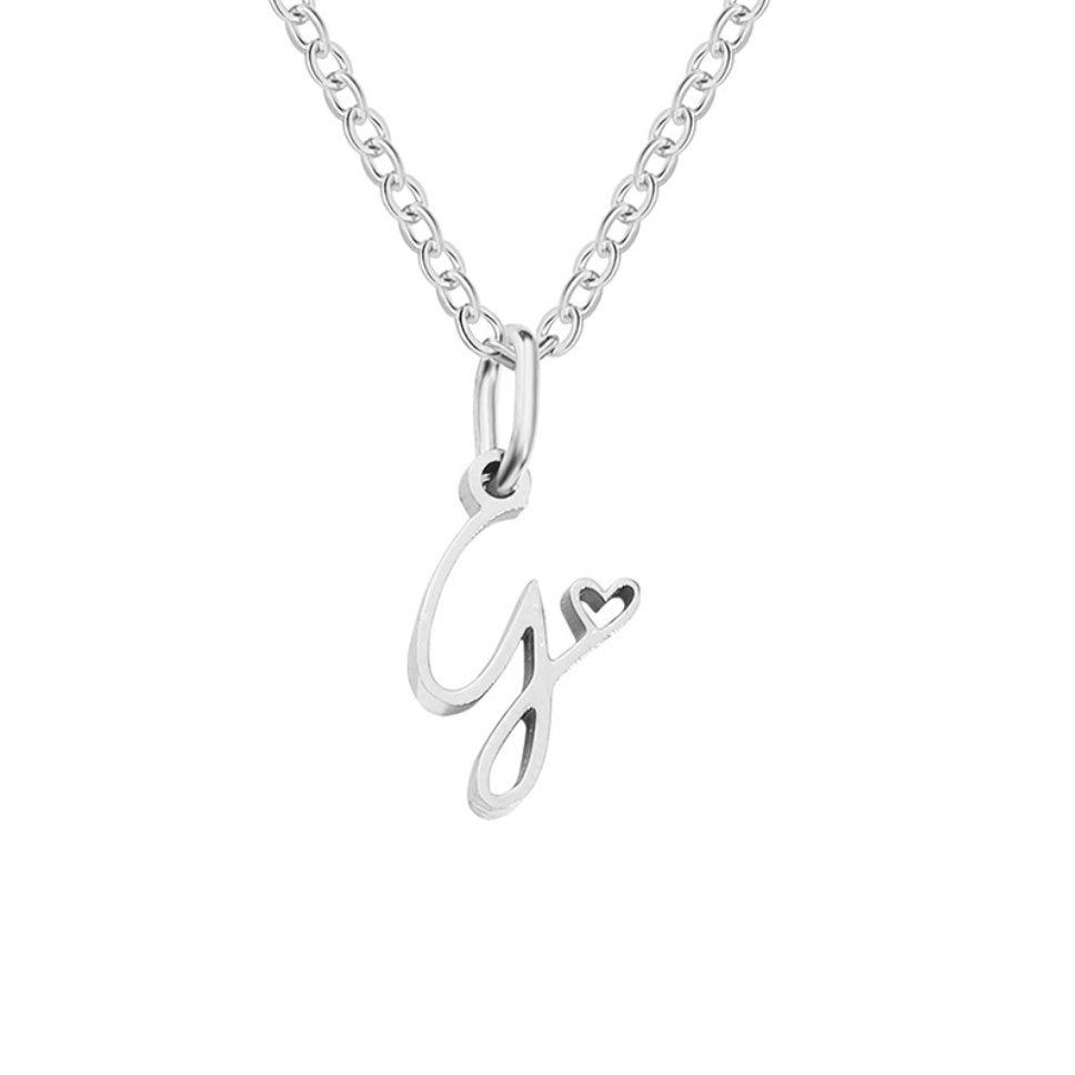 Collana con cuore e lettera in argento