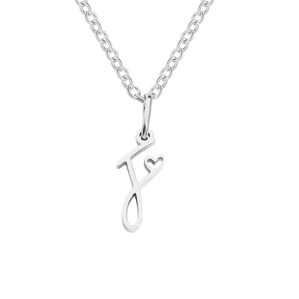 Collana con cuore e lettera in argento