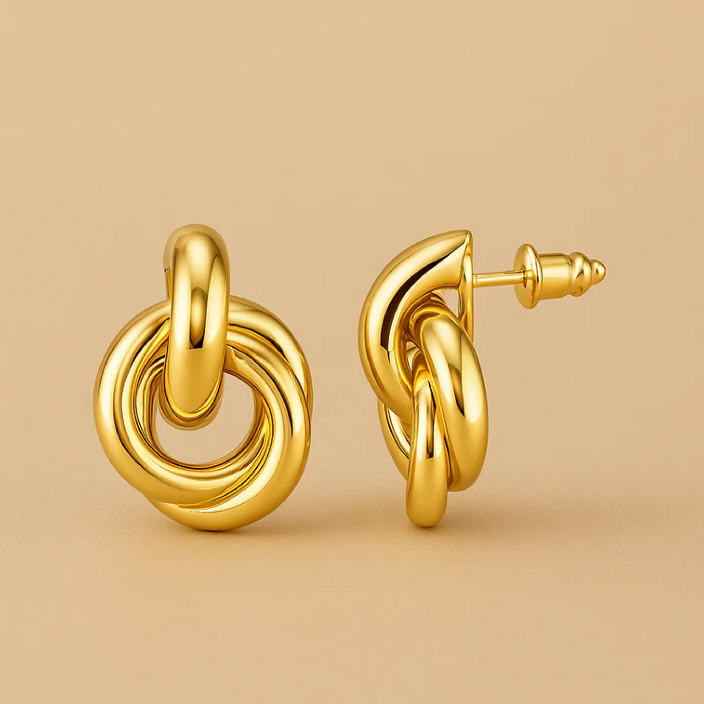 Orecchini a cerchio intrecciati in oro