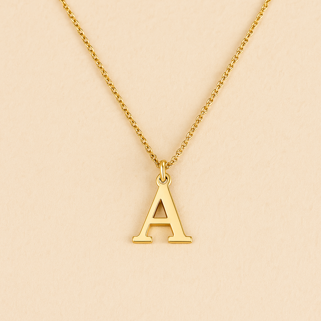 Ciondolo lettera d'amore in oro