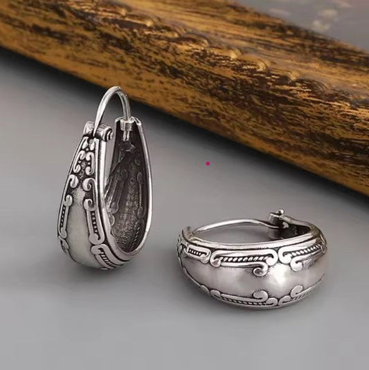 Orecchini vintage in argento con mandala